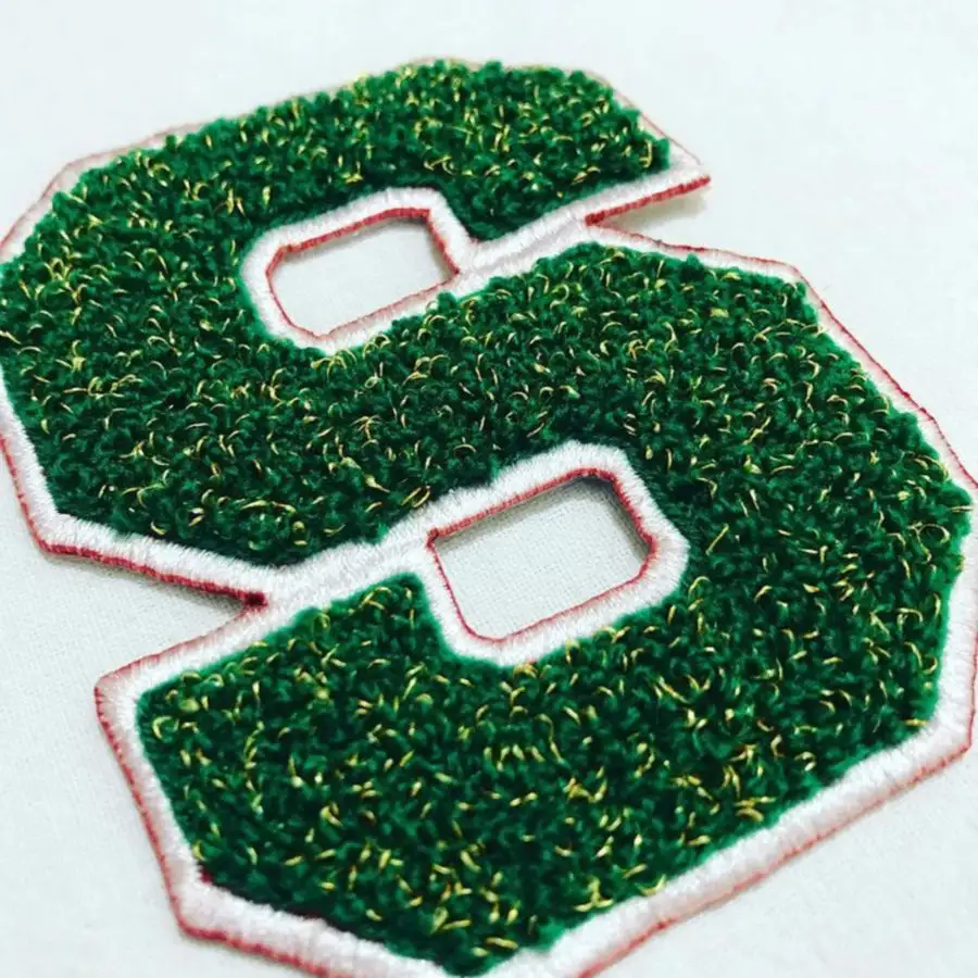 Hersteller Nähen auf Modedesign Benutzer definierte Stickerei Chenille Zahlen Buchstaben Patches für Kleidung