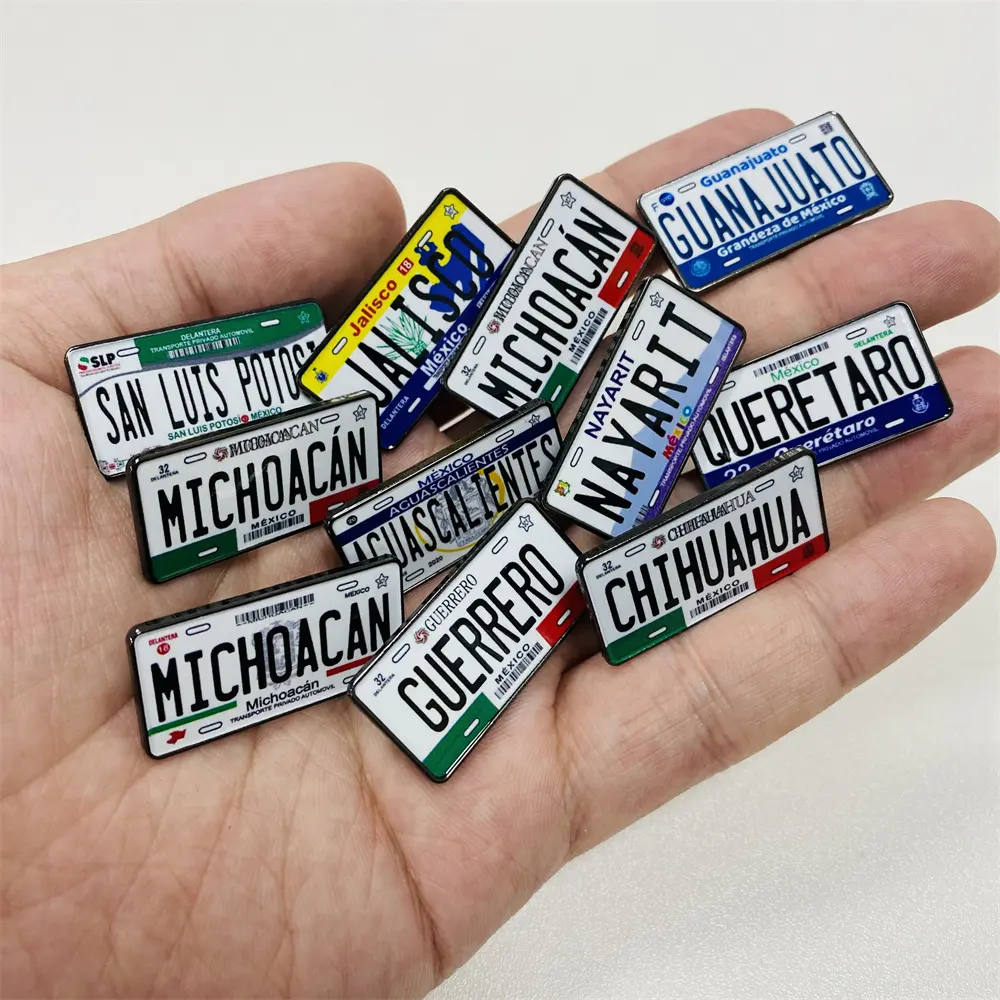 Bajo MOQ Cap Pin México Auto Novedad Matrícula Placas mexicanas Sombrero mexicano Pin Nombre Etiqueta Insignia