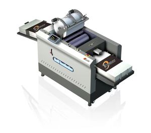 Boway up Suction Feeder Laminator 450mm Large Heating Roller Roll to Roll Laminator With Auto <strong>Stacker</strong> and Rewinder - Product Image 2