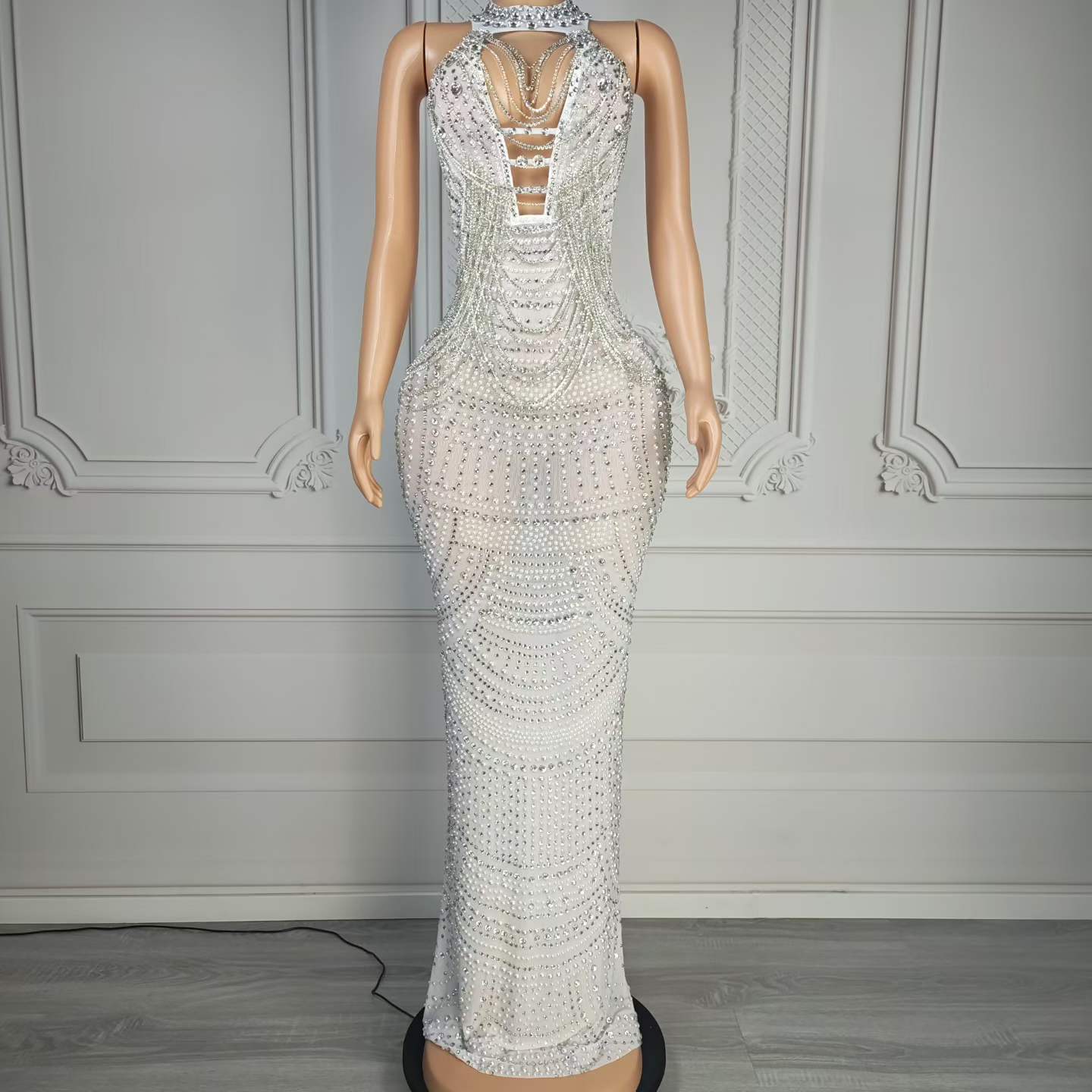 FX260208-white