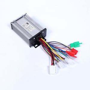 Controlador de motor de vehículo eléctrico 48v60v 350W Controlador de motor sin escobillas Controlador de vehículo eléctrico - Product Image 2