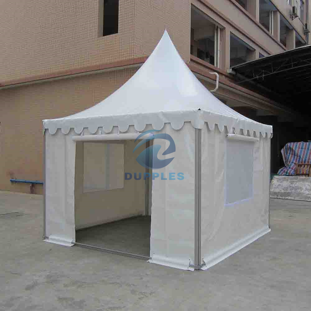 3x3m (10x10 pieds)