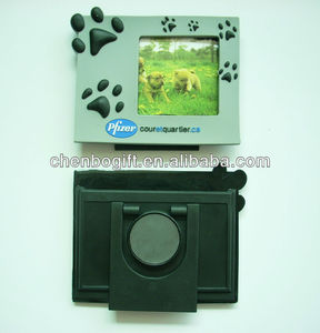 OEM工厂磁性3d软pvc相框，心形pvc塑料3d压花徽标冰箱相框 - Product Image 3