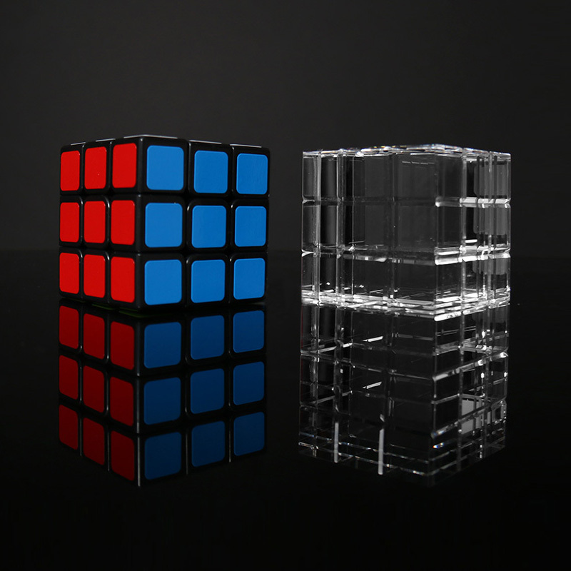 White The undisturbed Cube