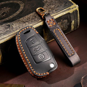 Yeni deri araba çevirme anahtarı durum kapak tutucu için Audi A1 A3 A6 A6L Q2 Q3 Q7 TTS R8 S6 RS3 anahtar koruyucu kabuk Fob araba aksesuarları - Product Image 1