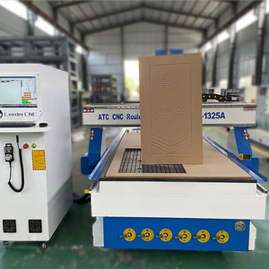 Máquina de corte de cuchillo oscilante de Control informático Leeder para corte de Panel de pared acústico de poliéster Uso de ranurado en V enrutador CNC - Product Image 5