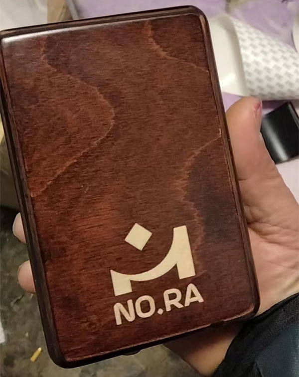 น้ำมันเคลือบเงากันลื่น