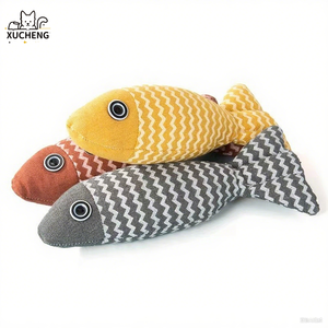 Juguete para gatos de hierba gatera ecológico personalizado, pez relleno de lino suave, juguete interactivo para masticar gatitos de interior - Product Image 1