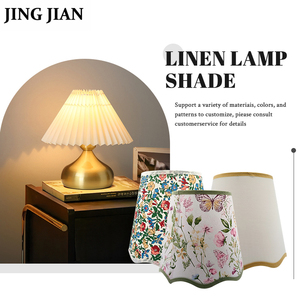 Hochwertige Blume dekorative Design Stoff Tisch lampe Schatten Klett verschluss Stoff Lampen schirm für Hotelzimmer Lampen schirm - Product Image 2