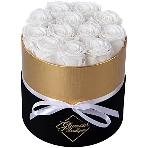 12 rosas blancas