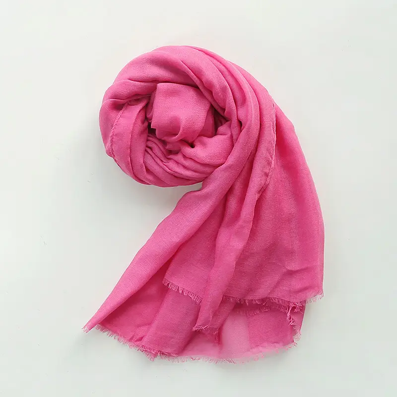 Оптовая продажа, новый стиль, Дубай, элегантный исламский модный саржевый креп-шарф, простой цвет, гофрированный мусульманский хиджаб, шарф для женщин