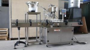 Tappatrice personalizzabile automatica di alta qualità per tappatura di bottiglie di plastica