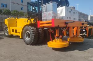 New Efficient Reach Stacker with Electromagnets for Heavy-Duty <strong>Material</strong> <strong>Handling</strong> for Steel Bar Lifting in Manufacturing Plants - Product Image 3