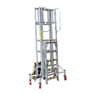 高品質<span class=keywords><strong>5m</strong></span> 10m 15mアルミニウム合金足場タワーモバイル足場建設用