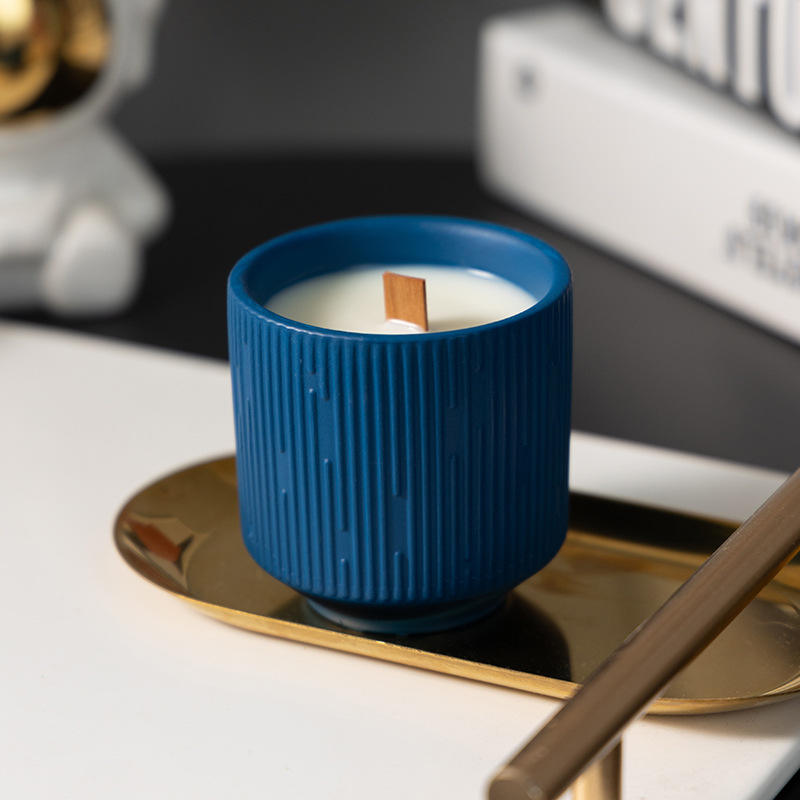 สีน้ำเงิน