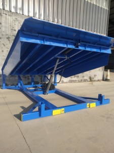 Nivelador de muelle Muelle ajustable Hidráulico Venta al por mayor 6t-10t Contenedor Nivelador de plataforma de elevación de muelle - Product Image 2