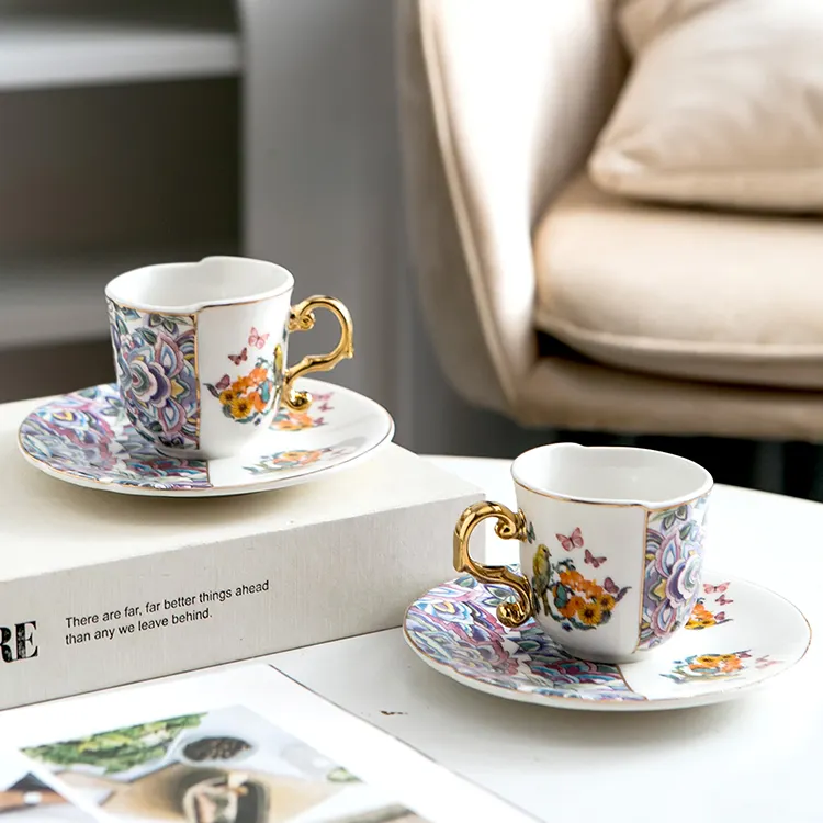 Taza y platillo de café expreso de té pequeño con patrón elegante de alta calidad, juego de tazas de café turco de cerámica, taza de café árabe con mango dorado