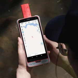 COMNAV/SINO P6H高质量64/128GB手持式全球定位系统设备，用于测绘IP67坚固耐用，支持原始设备制造商 - Product Image 1