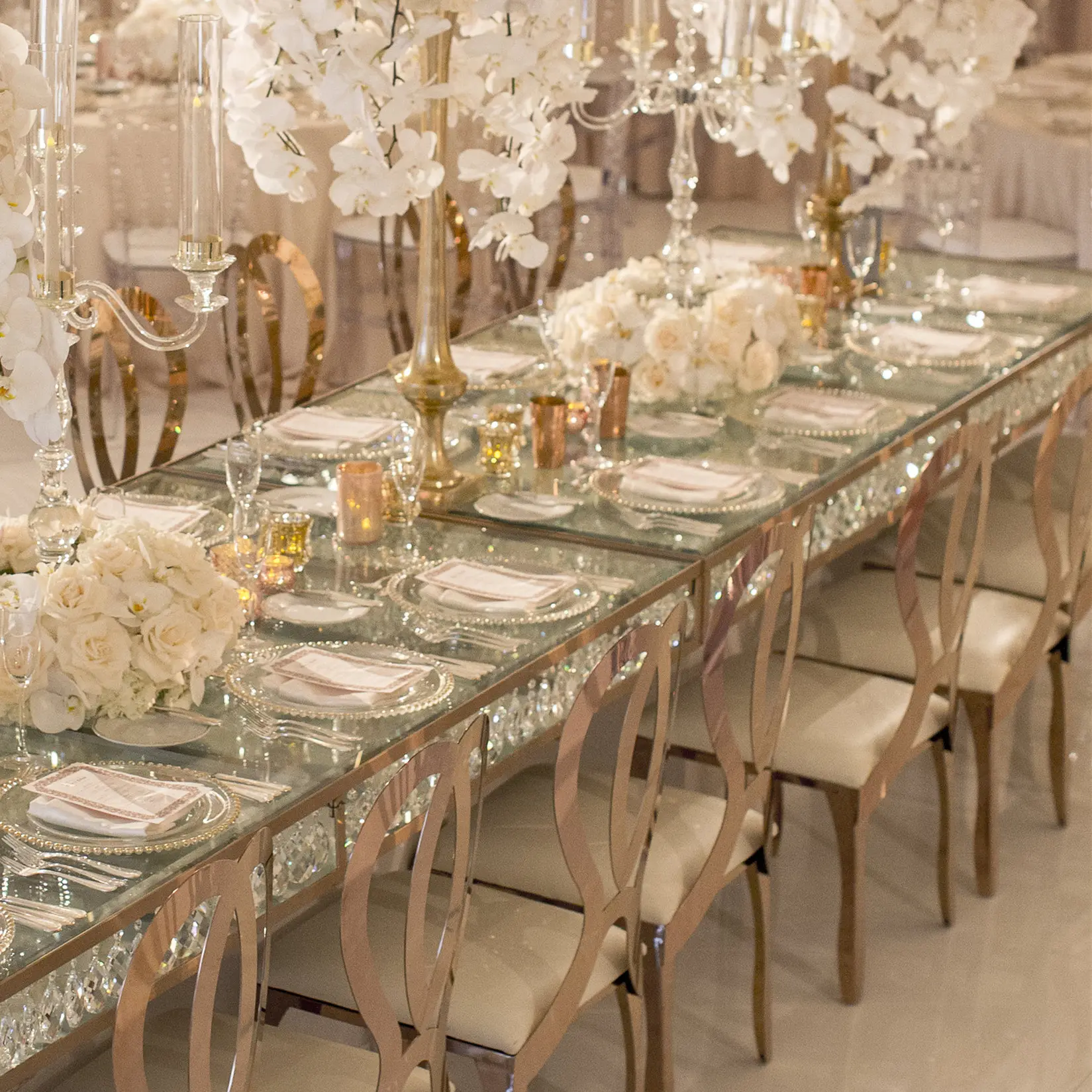 Mesas rectangulares de cristal transparente para boda, mesa de comedor con marco dorado de lujo para banquete de boda