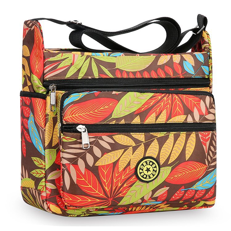 Brun foncé (style feuilles)