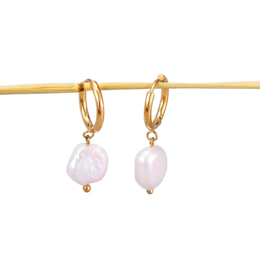 HZP-pendientes redondos geométricos de perlas de agua dulce para mujer, aretes chapados en oro real para mujer