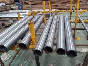 ASTM A312 304L 316L 6mtr paslanmaz çelik petrol borusu W. -Nr. /DIN 1.4438 1.4541 1.455 parlak cilalı paslanmaz çelik boru/tüp
