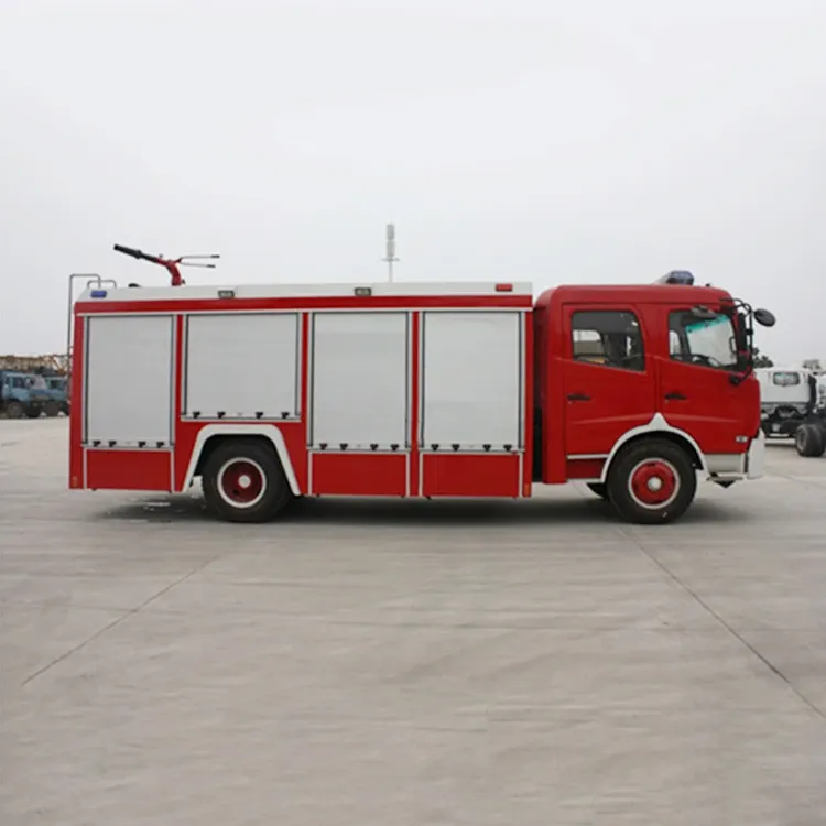 Camion de réservoir d'eau d'incendie de camion d'irrigation de verdissement de jardin de haute qualité de Dongfeng Tianjin 4.5ton