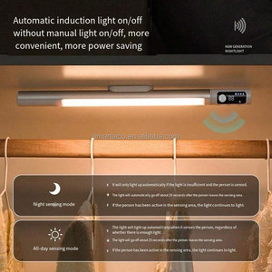 Sensor de movimiento debajo de las luces del Gabinete Ángulo ajustable Carga USB inalámbrica Temperaturas de 3 colores con pantalla digital - Product Image 5
