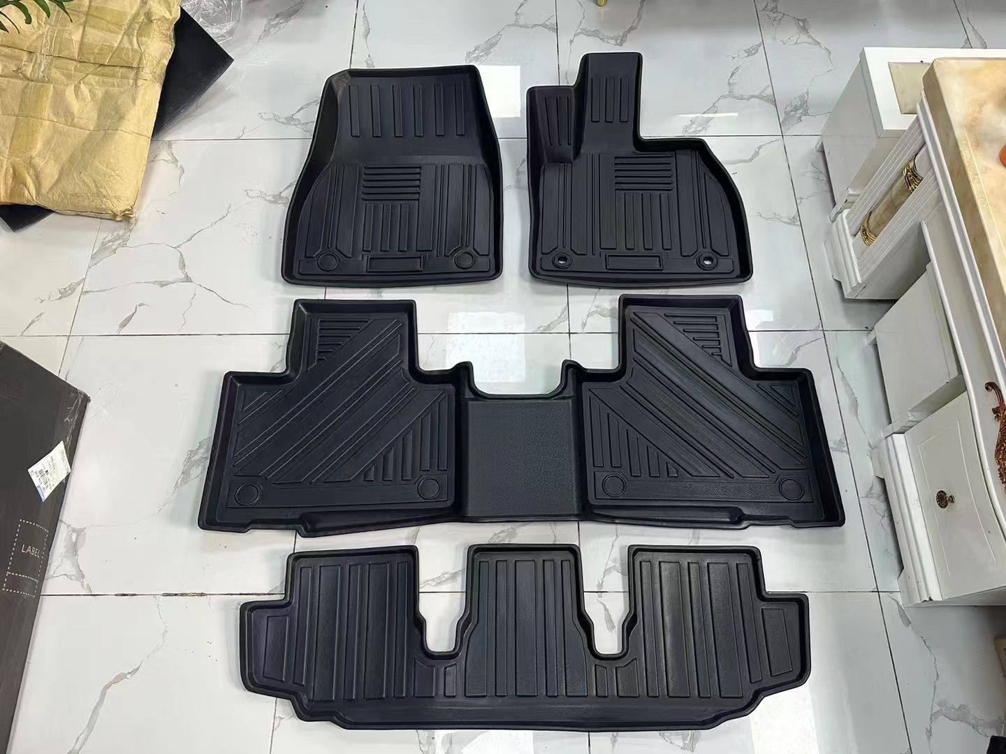 สำหรับ Highlander RHD 2021 +