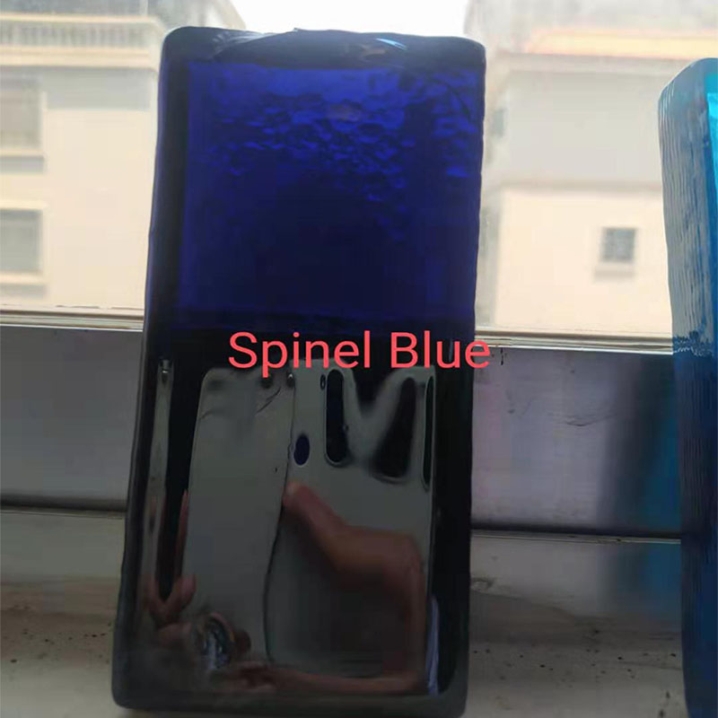 Bleu spinelle