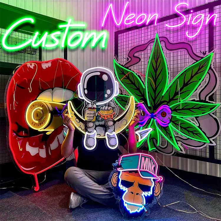 Insegna al neon personalizzata 3D UV stampata led neon sign Spaceman UV printed Comic Anime light up sign per la decorazione artistica