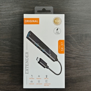 Headphone <strong>Audio</strong> <strong>2</strong> in <strong>1</strong> <strong>Adapter</strong> With 3.5mm Jack and Charging Port for iPhone Earphone Splitter <strong>Adapter</strong> Converter - Product Image 4