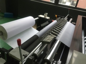 Otomatik nonwoven veya kağıt kesme makinesi kesici yüksek hızlı iki santimetre sarıcı kağıt rulosu sarma kesici makine - Product Image 3