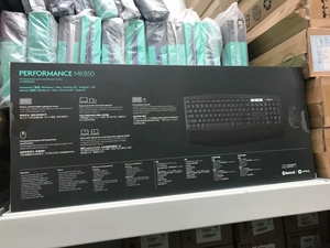 MK850 <strong>Multi</strong>-device Performance Wireless <strong>Keyboard</strong> <strong>and</strong> <strong>Mouse</strong> Combo for Logitech - Product Image 3