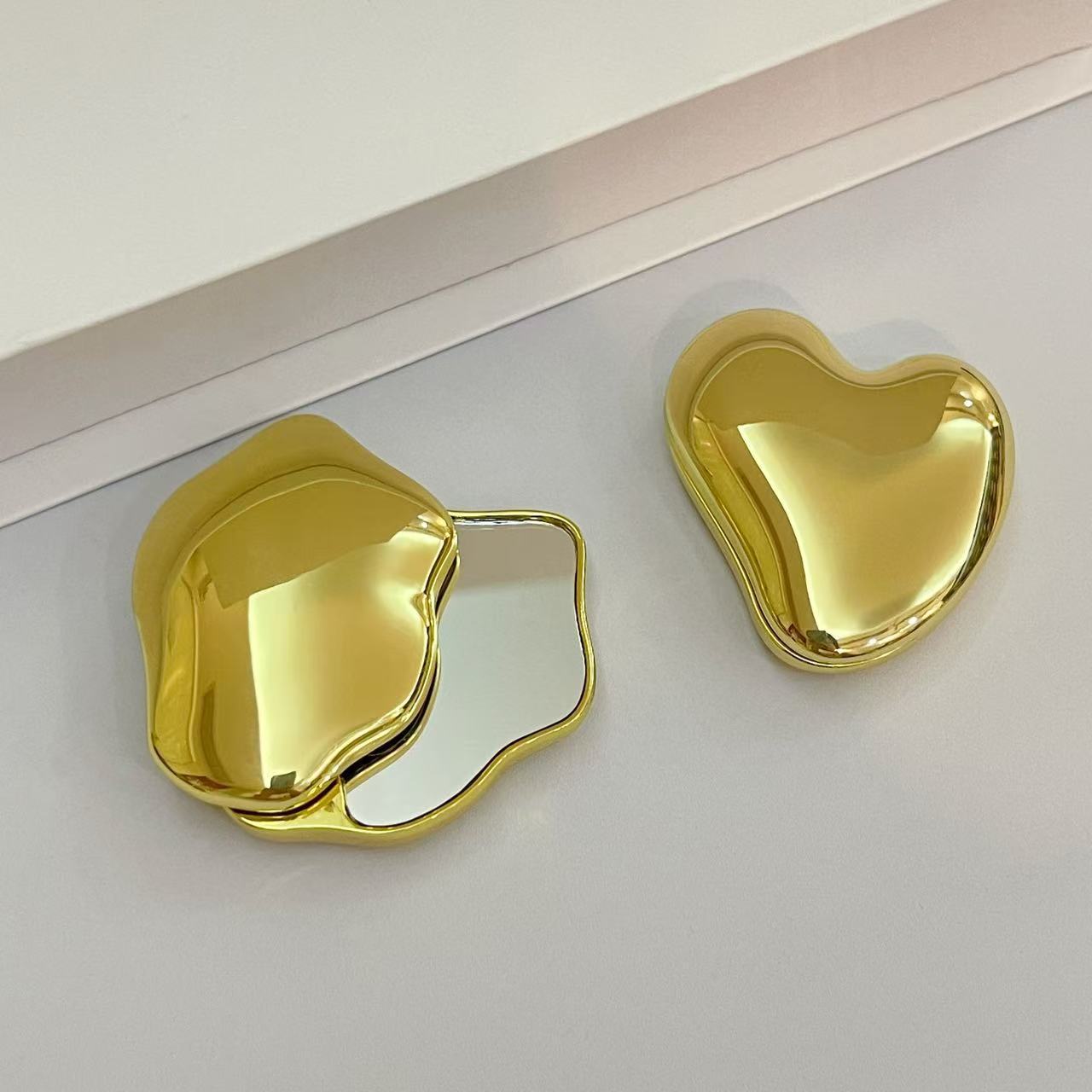 Gold heart