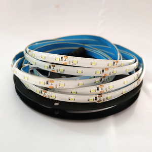 Armatür harikaları: etkileşimli jest kontrollü LED armatürler Crystal Clear Vision: prizmatik LED ışıklı çubuklar - Product Image 5