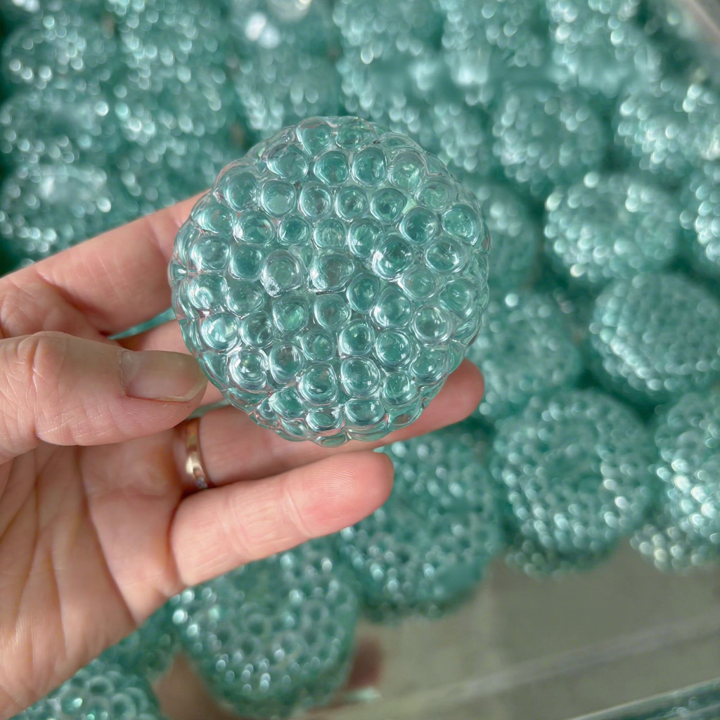 blue Glass beads noisy ball