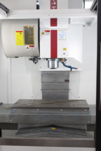 Metal işleme için KMC-1685 fabrika doğrudan tedarik CNC dikey işleme merkezi CNC işleme makinesi - Product Image 4