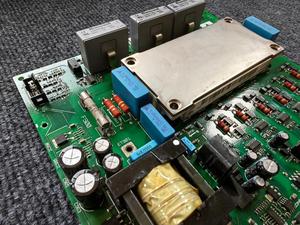 Ban ổ đĩa 130b6066 DT/6 chuyển đổ<span class=keywords><strong>i</strong></span> tần số FC-302/301/102/202 220V/380V/690V 11Kw-18.5KW chính Hộ<span class=keywords><strong>i</strong></span> Đồng Quản trị đ<span class=keywords><strong>i</strong></span>ện ban đ<span class=keywords><strong>i</strong></span>ều khiển - Product Image 6