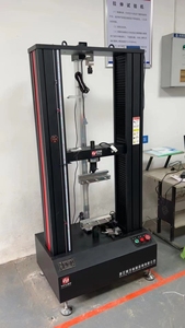 Máquina de prueba de compresión de tracción Máquina de prueba de tracción universal de acero de material Utm automático electrónico