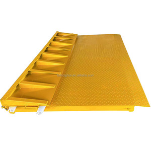 <strong>Loading</strong> <strong>Unloading</strong> <strong>Dock</strong> <strong>Ramp</strong> Foldable Container <strong>Ramp</strong> 6.5T Capacity Forklift Attachment Steel <strong>Ramp</strong> - Product Image 1