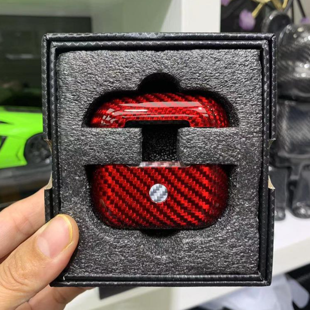 Fibra de carbono sarga 3K roja.