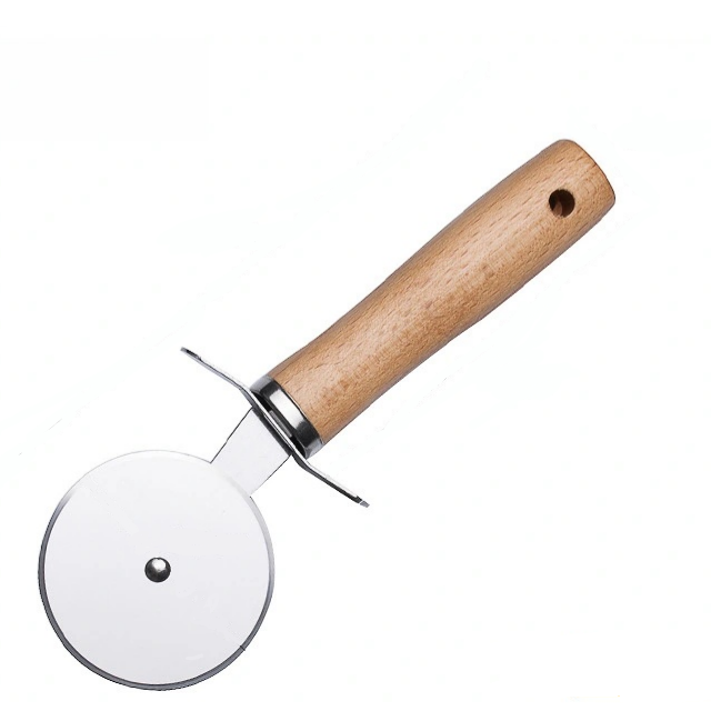 Cortador de pizza plateado