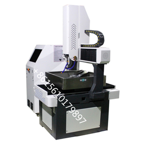 金属车床铣床金属铣床<span class=keywords><strong>cnc</strong></span> <span class=keywords><strong>cnc</strong></span>金属雕铣机