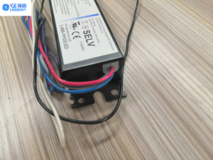 GE-UltraMax 120-277V <strong>Input</strong> 36W 700mA Max <strong>Output</strong> 84887 D036MP30X70V2SM 0-10V Dimming Programmable LED Driver - Product Image 5