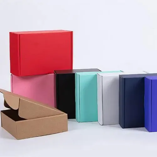 Caja de cartón impresa en color grande del fabricante, caja de ropa de correo, cajas de envío personalizadas corrugadas con embalaje con logotipo