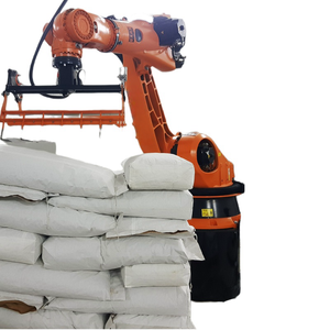 KUKA KR 210 R2700-2 Roboterarm mit CNGBS-Roboter greifer als Arbeits station zum Be-und Entladen - Product Image 1