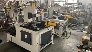 Máquina de muescas semiautomática CH80NC para máquina de muescas de esquinas de tubos y tubos, punzonadora de arco - Product Image 2