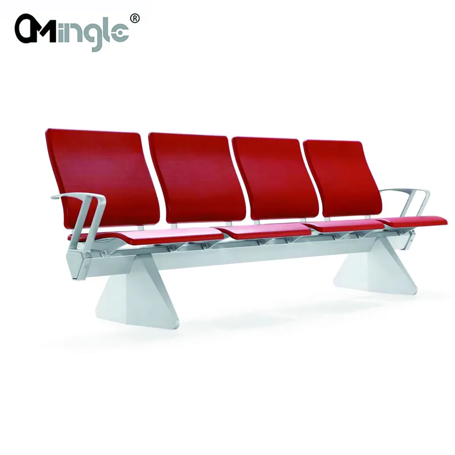 เก้าอี้อลูมิเนียม4ตัวรอที่สนามบินที่สถานีโต๊ะทำงานของธนาคารแผนกต้อนรับ