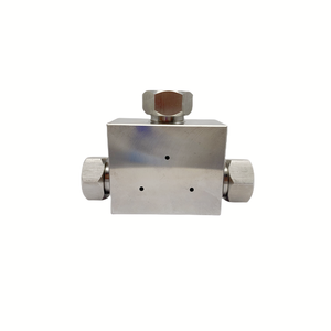 A-0776-1ウォータージェット60K1/4 IN垂直3方向 - Product Image 3